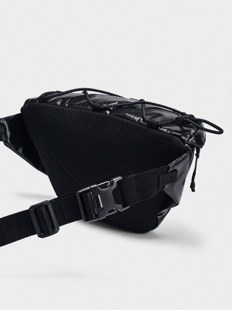 Сумка  Under Armour UA Summit Waist Bag черная 1376463-002 изображение 3