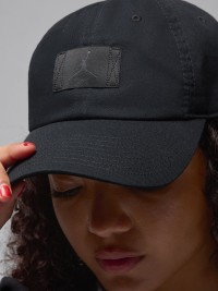 Бейсболка  Nike J CLUB CAP US CB FLT PATCH черная FD5181-013 изображение 5