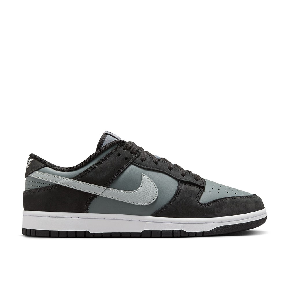 Кроссовки мужские Nike NIKE DUNK LOW серые IB3079-001