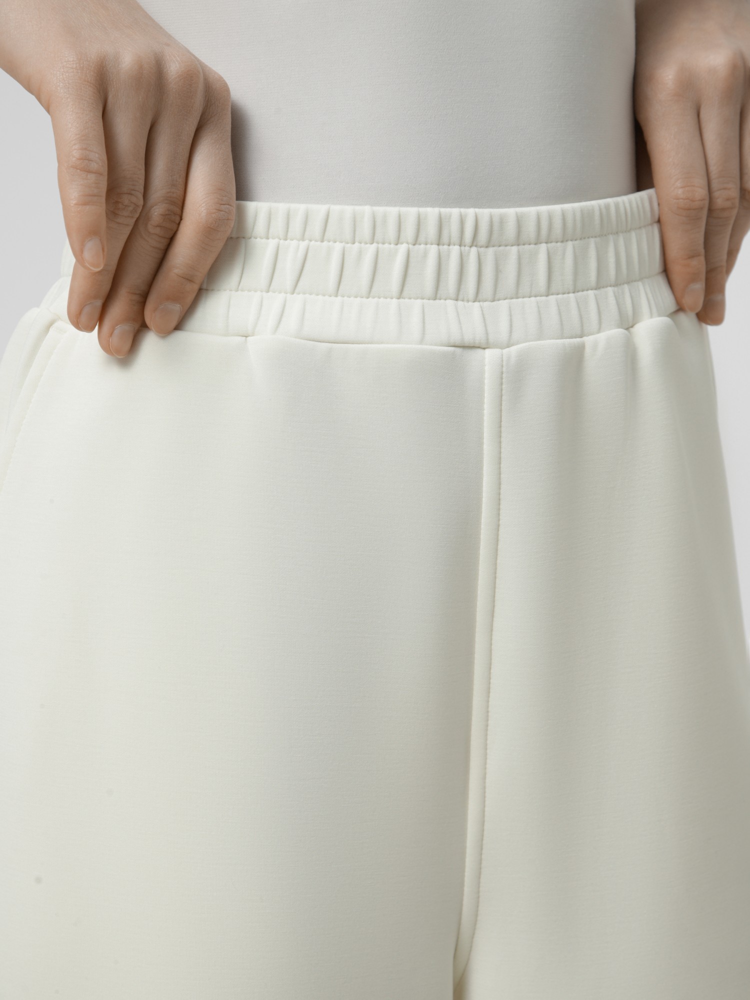 Брюки женские Larum Tessan молочные 172606-121 изображение 5
