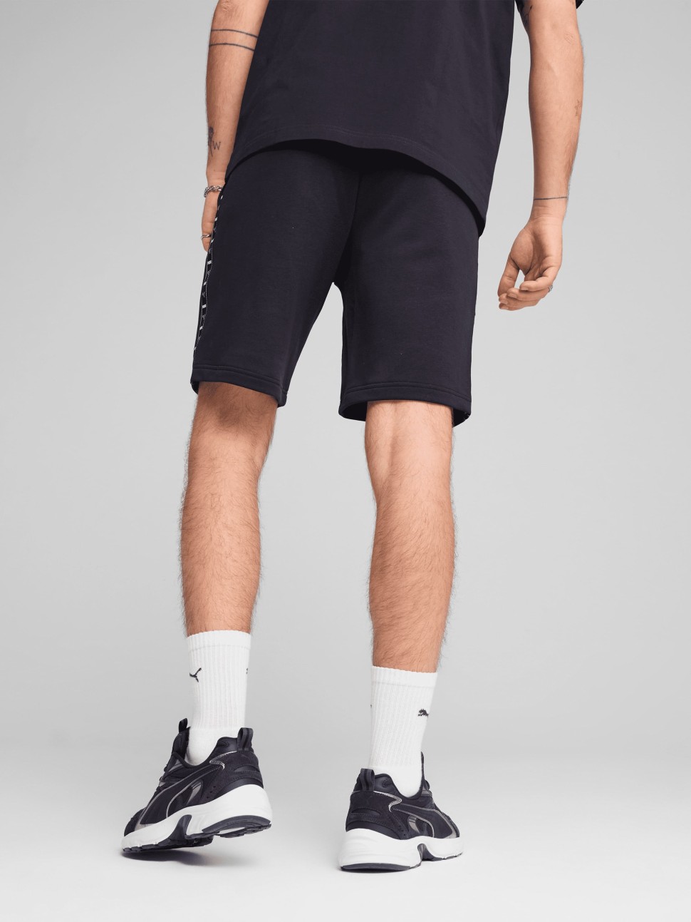Шорти чоловічі Puma ESS TAPE Shorts чорні 68468316 — фото 3