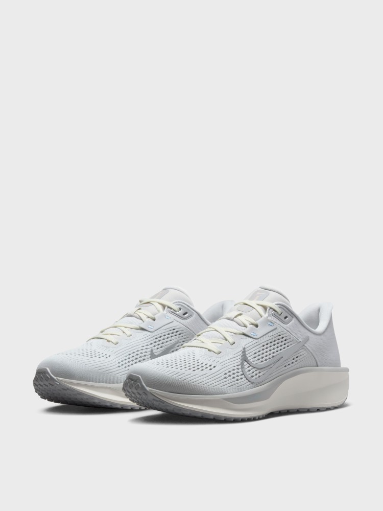 Кроссовки женские Nike WMNS NIKE QUEST 6 белые FD6034-007 изображение 3