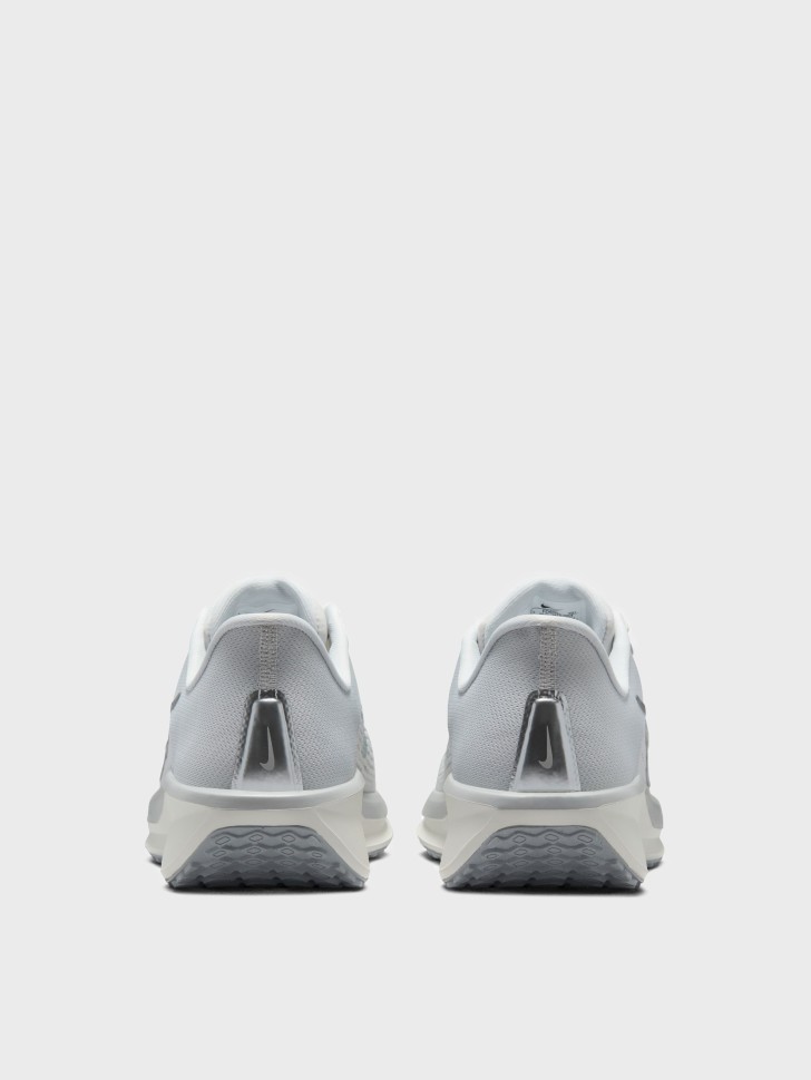 Кроссовки женские Nike WMNS NIKE QUEST 6 белые FD6034-007 изображение 6