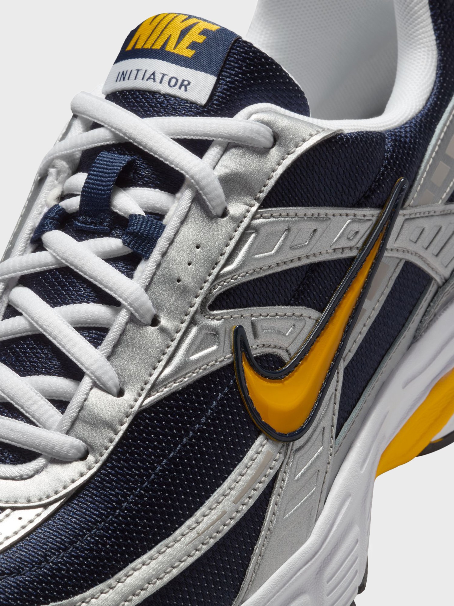 Кросівки чоловічі Nike INITIATOR TRK3 FWCO сірі IB4467-451 изображение 4