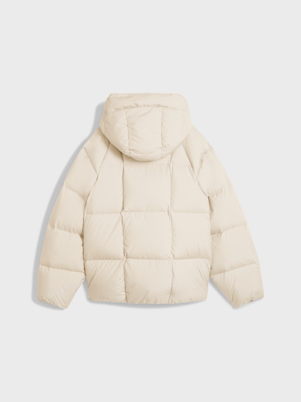Куртка жіноча Puma Hooded Down Puffer Jacket молочна 68839287 — фото 6