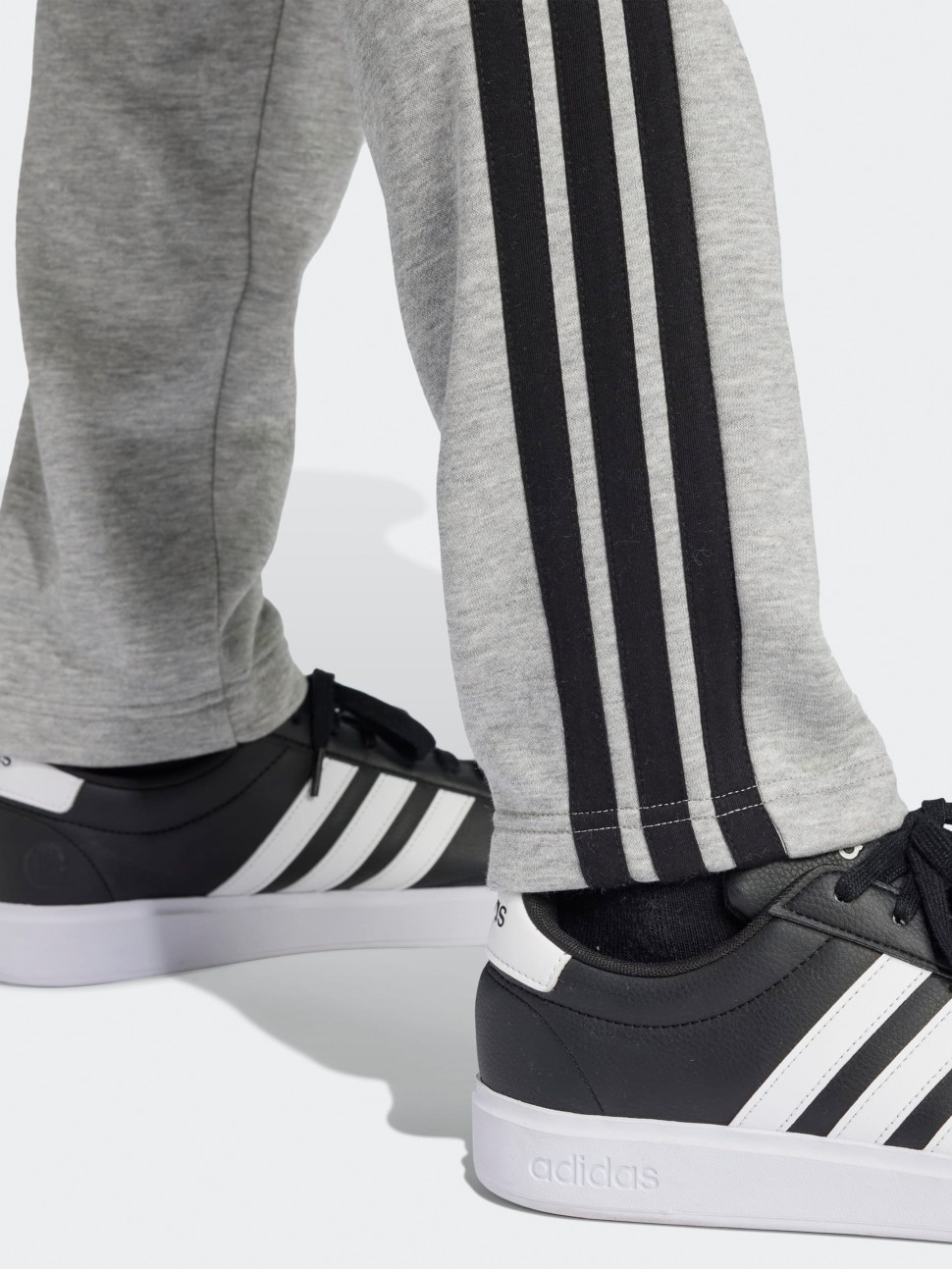 Штани чоловічі Adidas M 3S FL O PT сірі JE6335 — фото 5