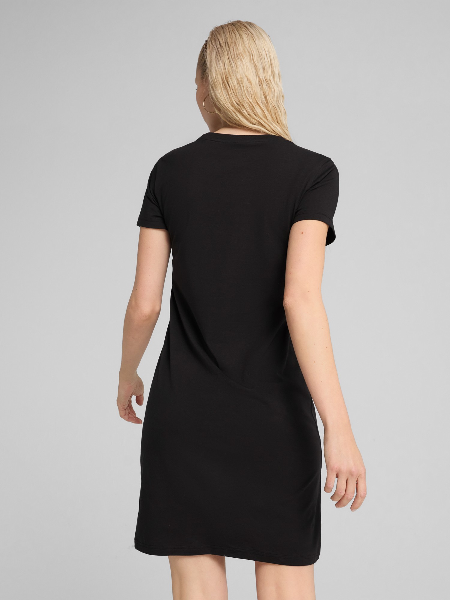 Платье женское Puma ESS Small No. 1 Logo Slim Dress черное 68497401 изображение 5