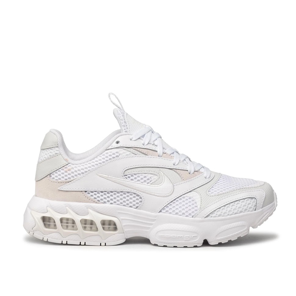 Кросівки жіночі Nike W Nike Zoom Air Fire білі CW3876-002 — фото 1