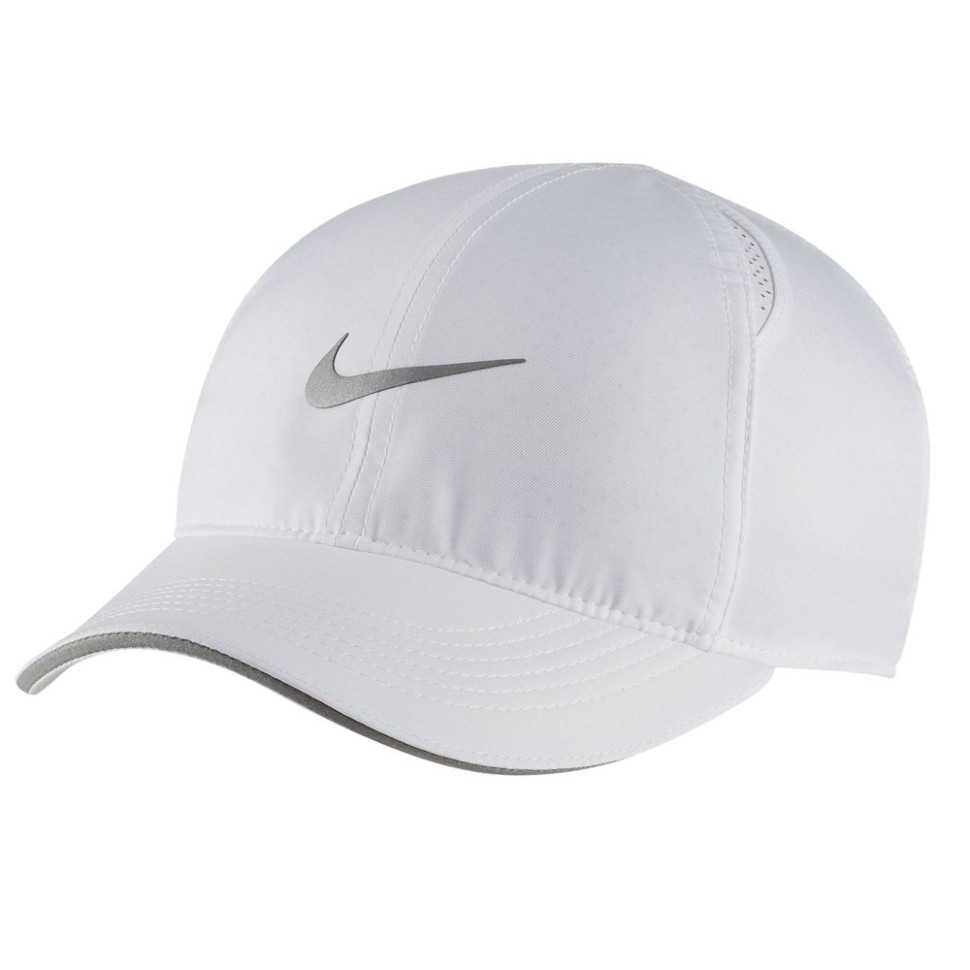 Бейсболка Nike Featherlight Cap белая AR2028-100 — Sport City Бейсболка Nike Featherlight Cap белая AR2028-100