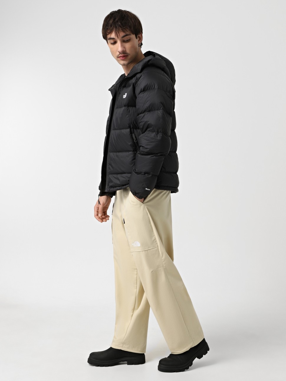 Пуховик чоловічий The North Face Hydrenalite чорний NF0A5GIEJK31 — фото 4