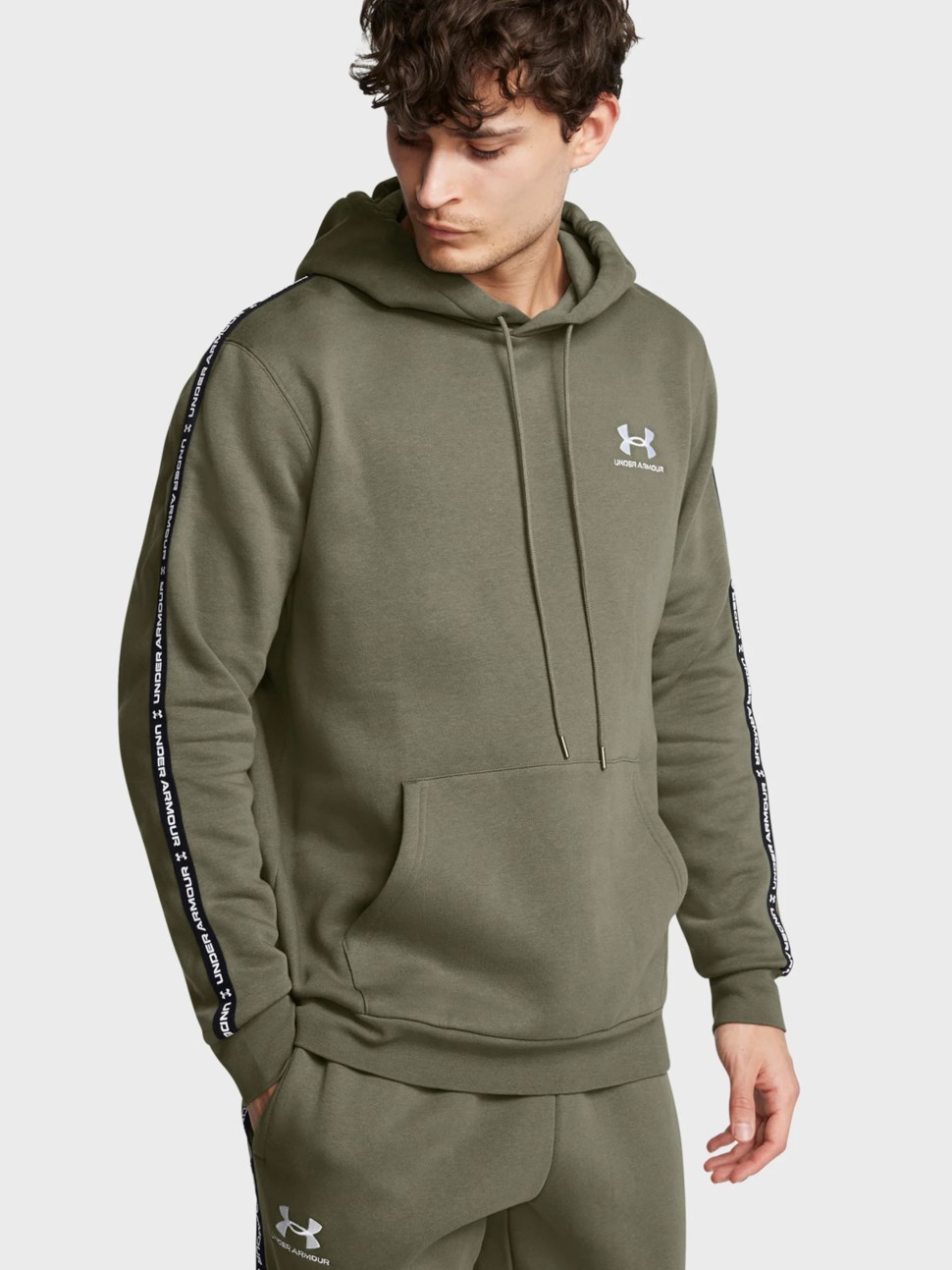 Толстовка чоловіча Under Armour UA Icon Fleece HD Taping оливкова 1389356-390 — фото 2