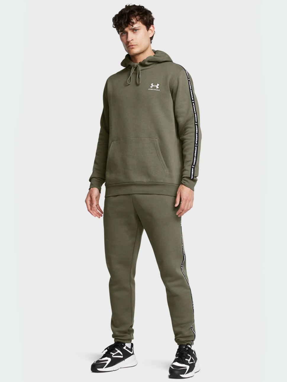 Толстовка чоловіча Under Armour UA Icon Fleece HD Taping оливкова 1389356-390 — фото 4