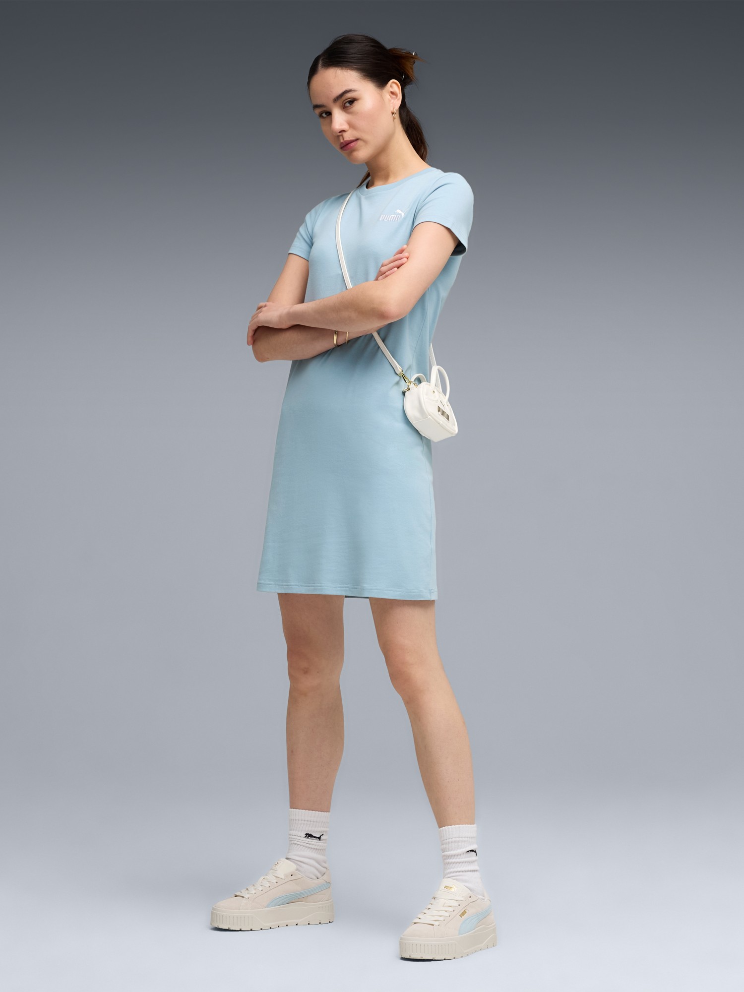 Платье женское Puma ESS Small No. 1 Logo Slim Dress голубое 68497447 изображение 4