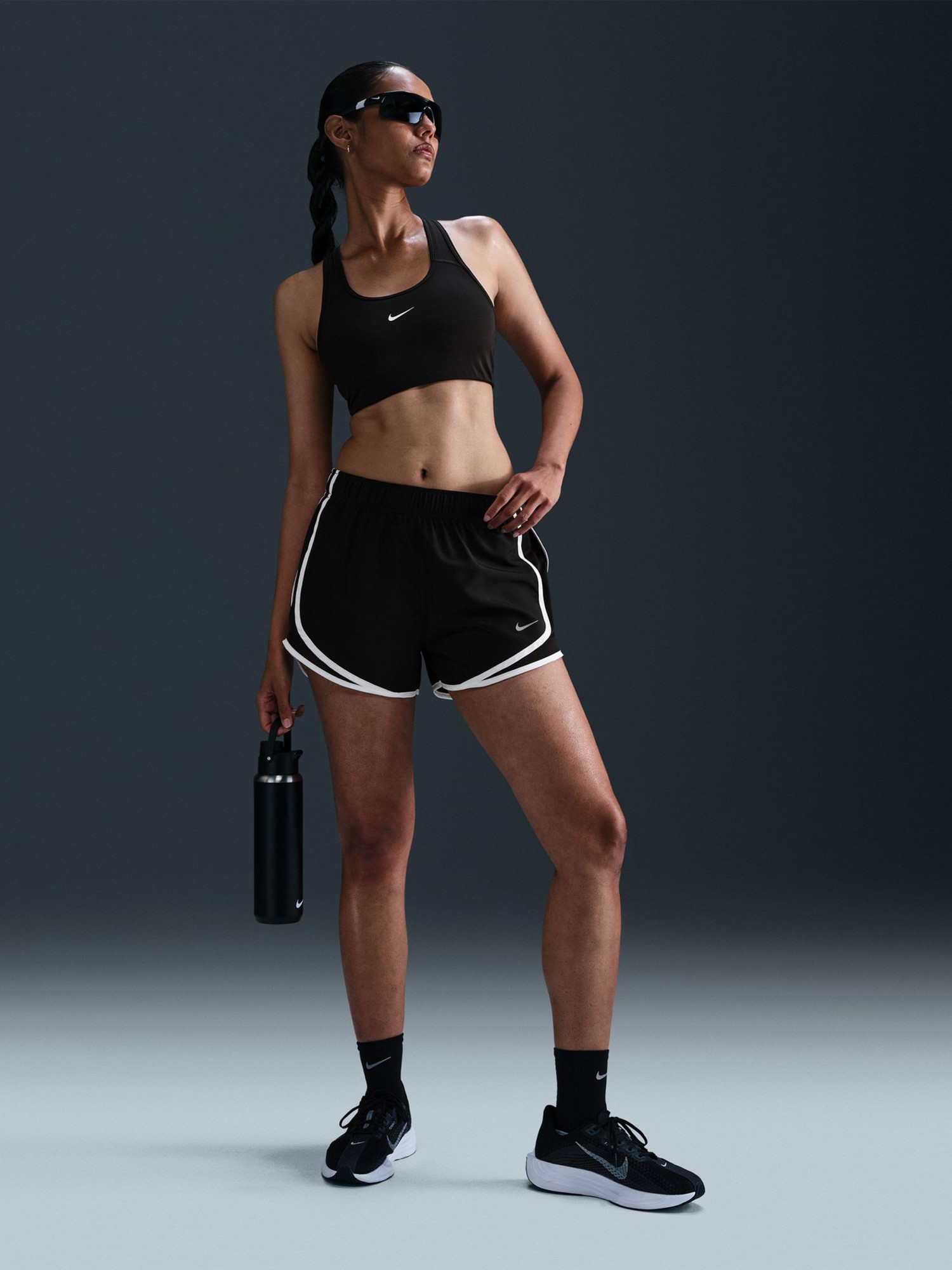 Шорты женские Nike W NK TEMPO DF MR 3