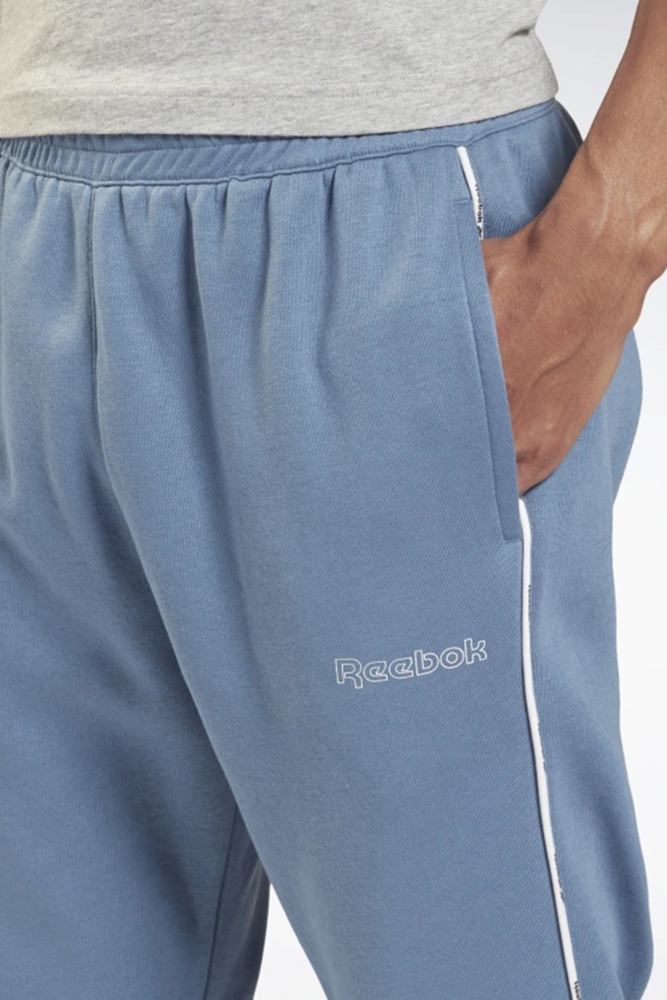 Брюки мужские Reebok Te Piping Jogger синие GS9311 — фото 4 — Sport City Брюки мужские Reebok Te Piping Jogger синие GS9311 — фото 4