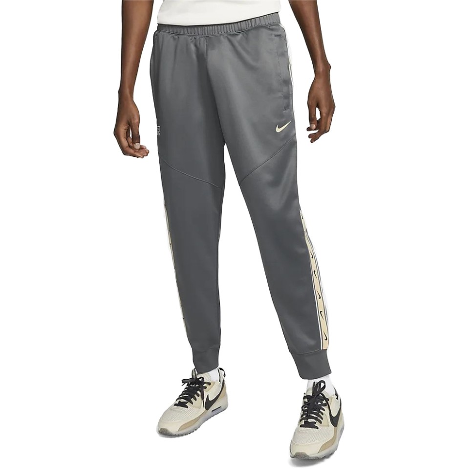 Штани чоловічі Nike M NSW REPEAT SW PK JOGGER сірі DX2027-068 — фото 1