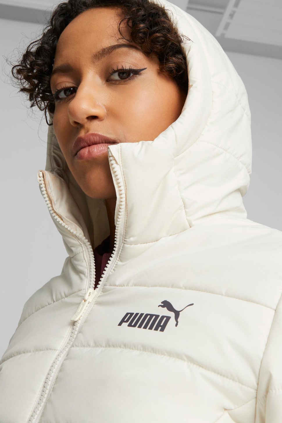 Куртка жіноча Puma ESS Hooded Padded Jacket молочна 84894087 — фото 5