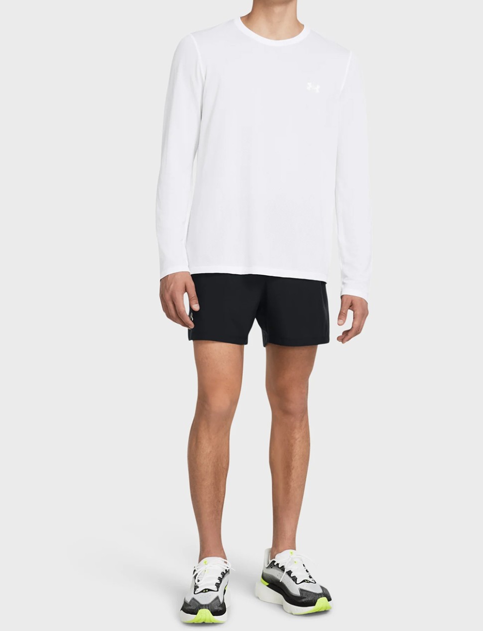 Шорти чоловічі Under Armour UA LAUNCH 5'' SHORT чорні 1382617-001 — фото 3