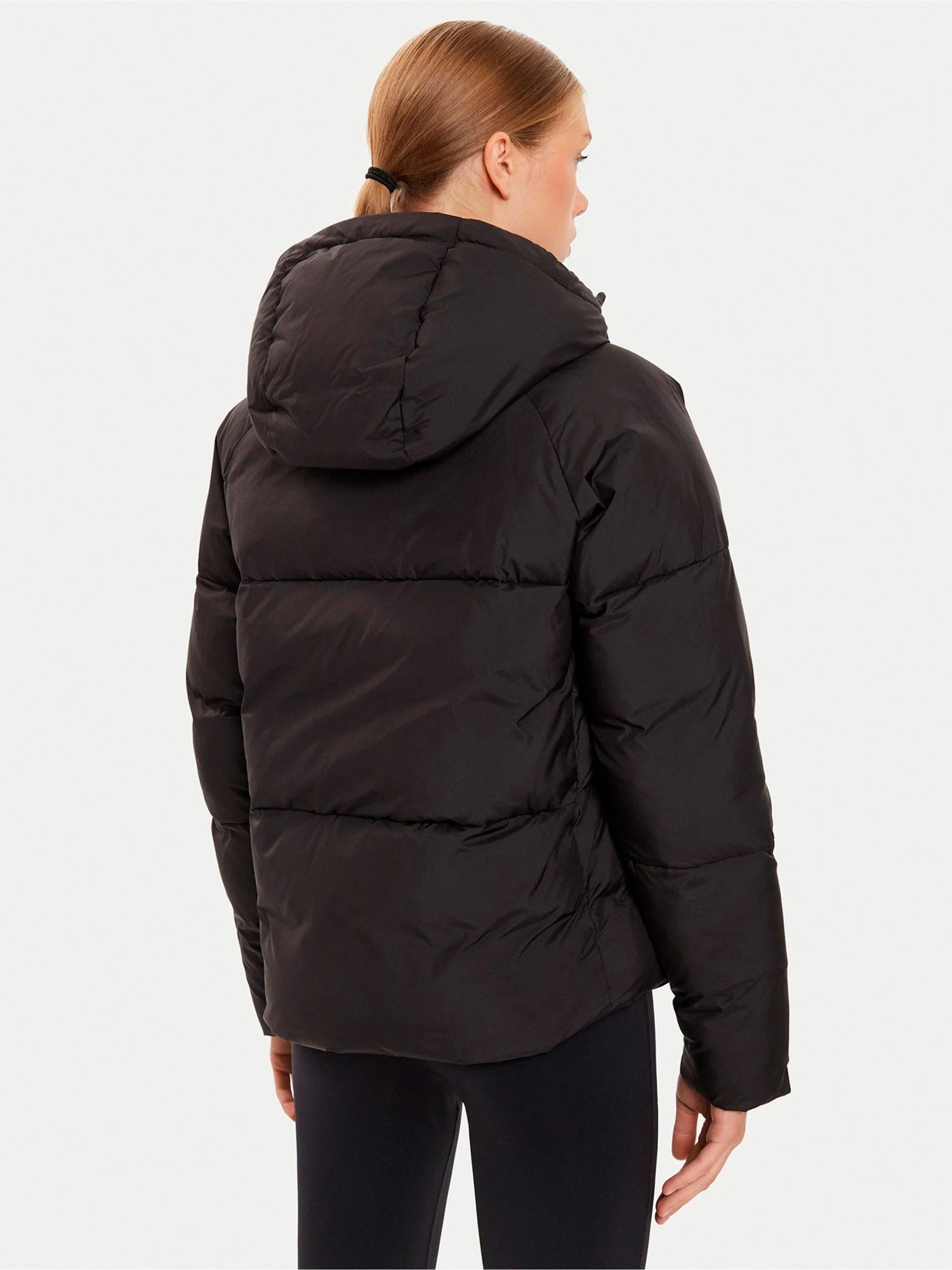 Куртка жіноча Puma Poly Puffer Jacket чорна 62648901 изображение 3