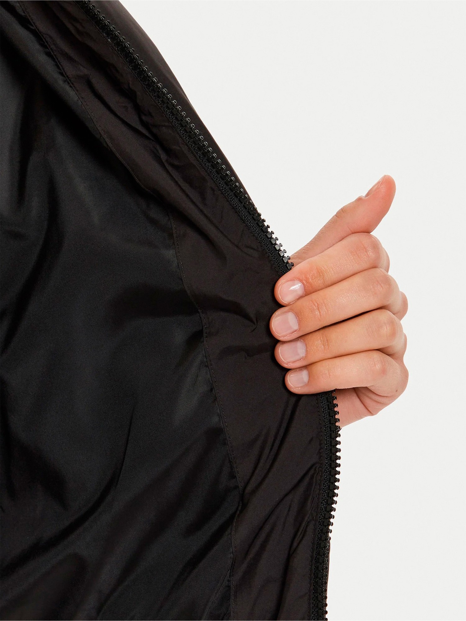 Куртка жіноча Puma Poly Puffer Jacket чорна 62648901 изображение 7