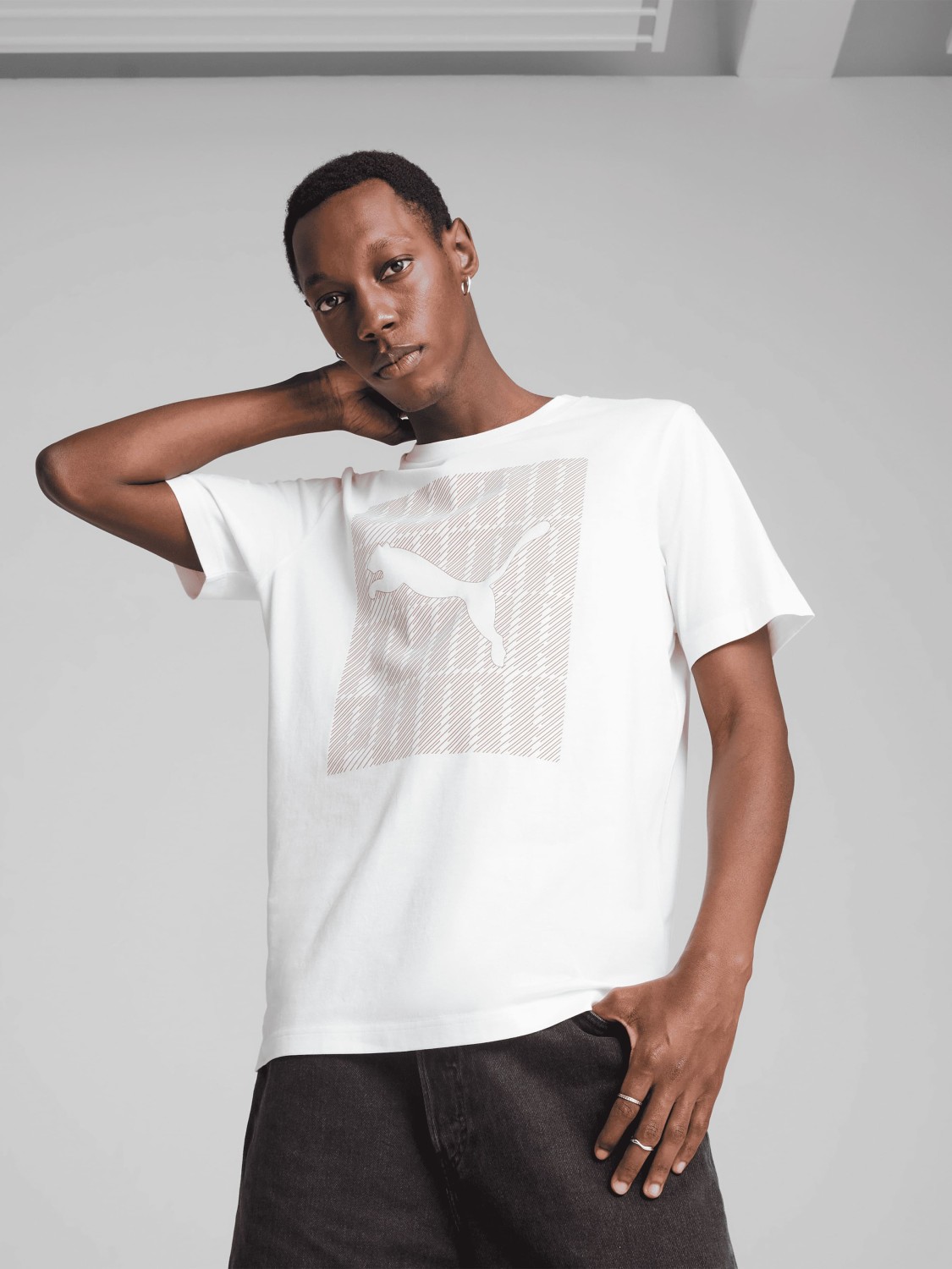 Футболка мужская Puma GRAPHICS Puma Wording Tee белая 68482502 изображение 2