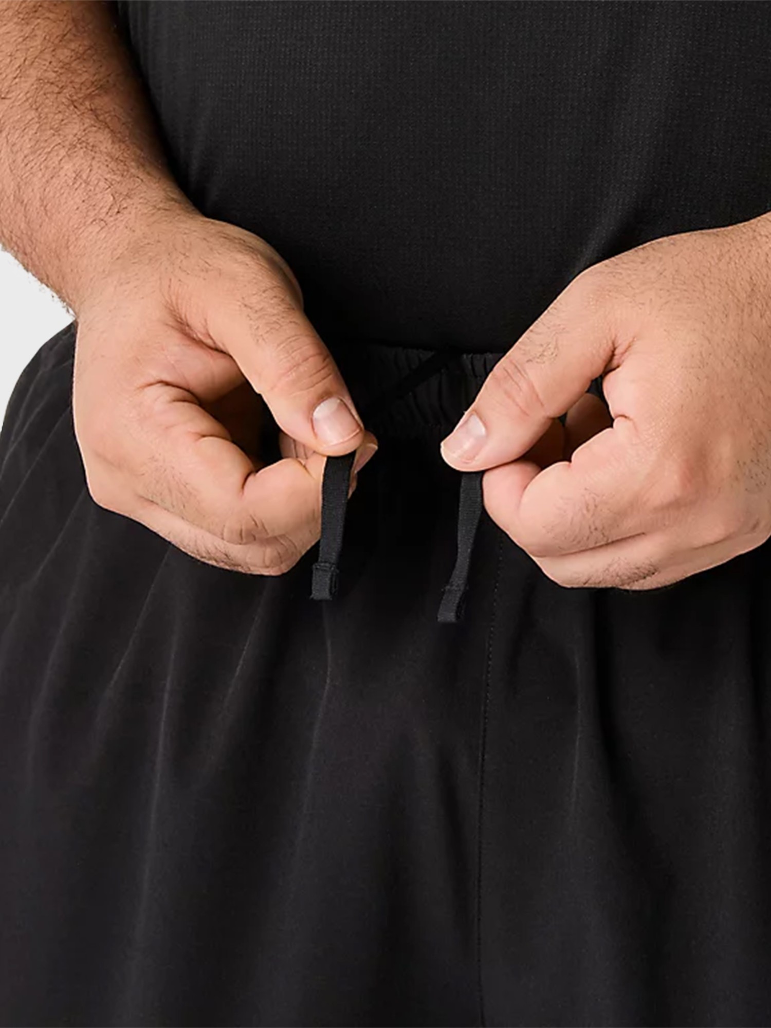 Штани чоловічі Asics ASICS CORE WOVEN PANT чорні 2011D224-001 изображение 6