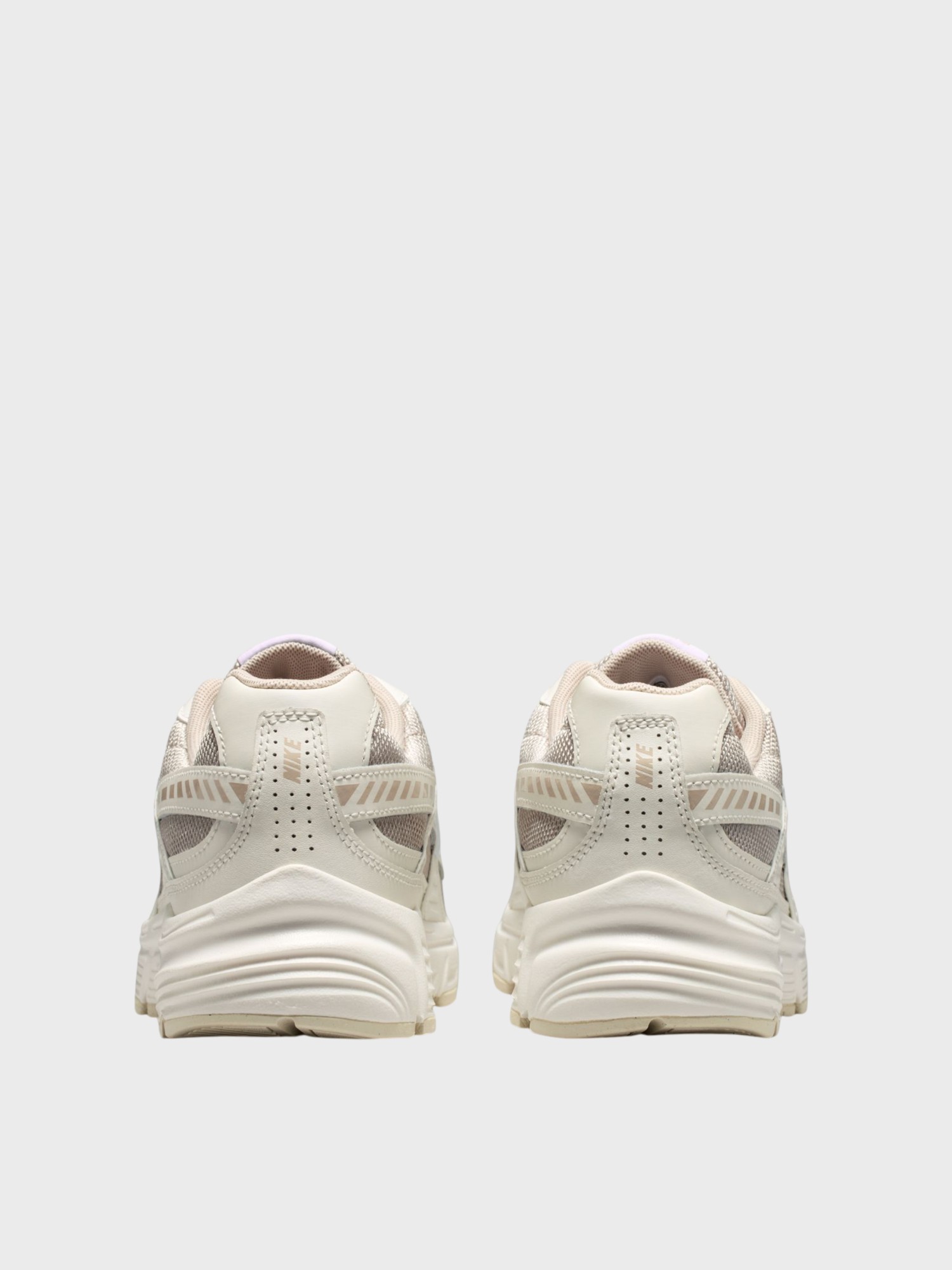 Кросівки жіночі Nike WMNS INITIATOR молочні 394053-105 изображение 8