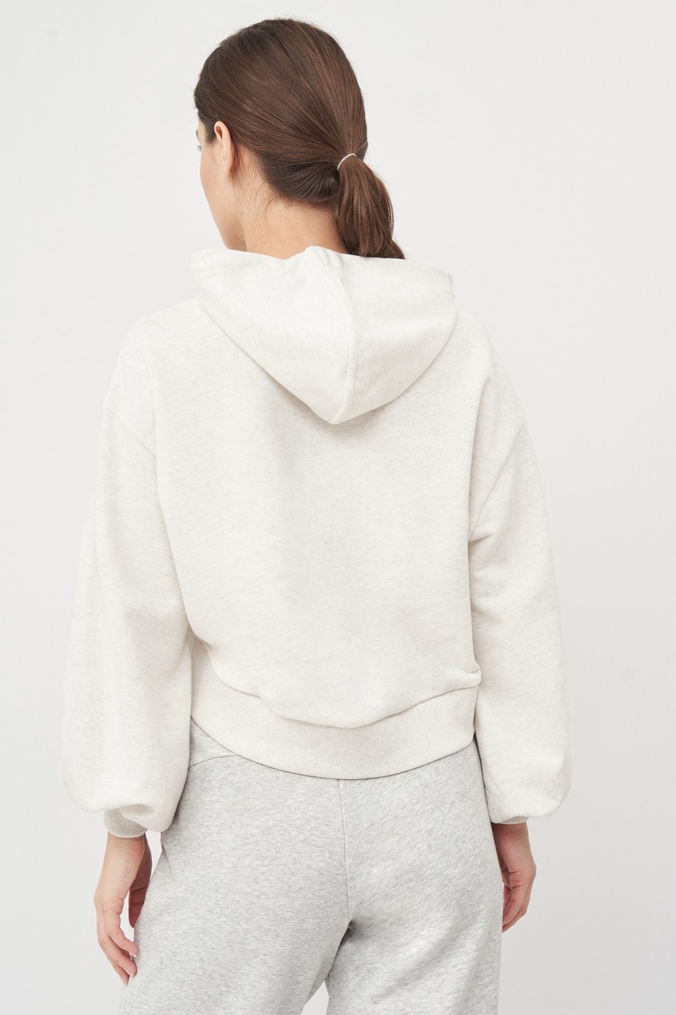 Толстовка жіноча Puma Her Hoodie сіра 58596702 — фото 3