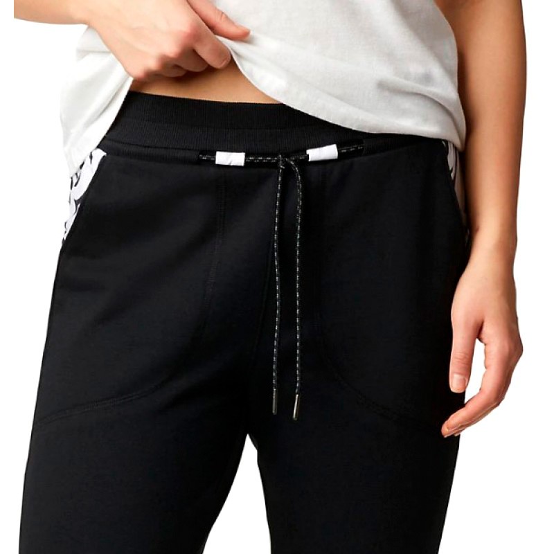 Штани жіночі Columbia Lodge™ Knit Jogger чорні 1908731-010 изображение 4