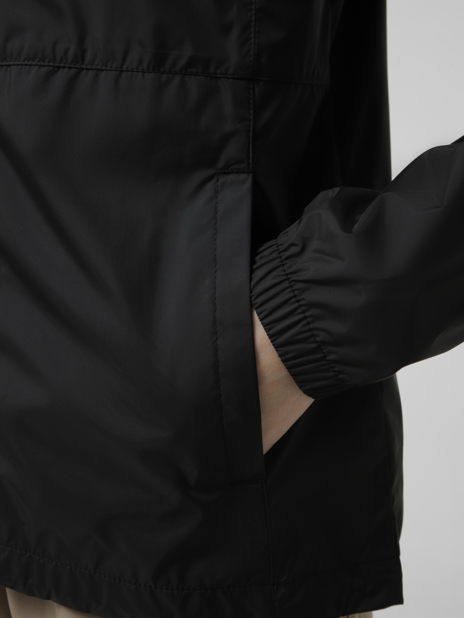 Вітрівка жіноча Radder Sylphia чорна 122615-010 изображение 5