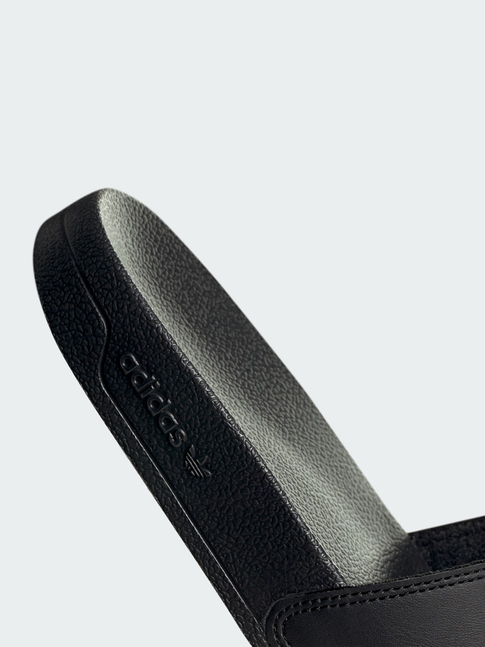 Пляжне взуття чоловіче Adidas ADILETTE LITE чорне FU8298 — фото 6