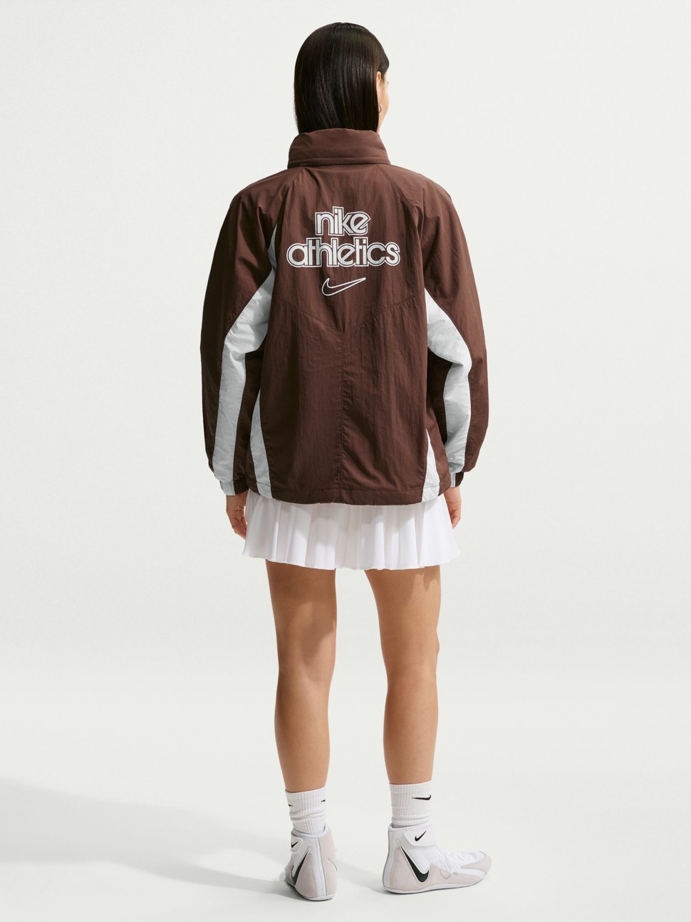 Вітрівка жіноча Nike W NSW WVN JACKET GLS коричнева IO1300-216 — фото 8