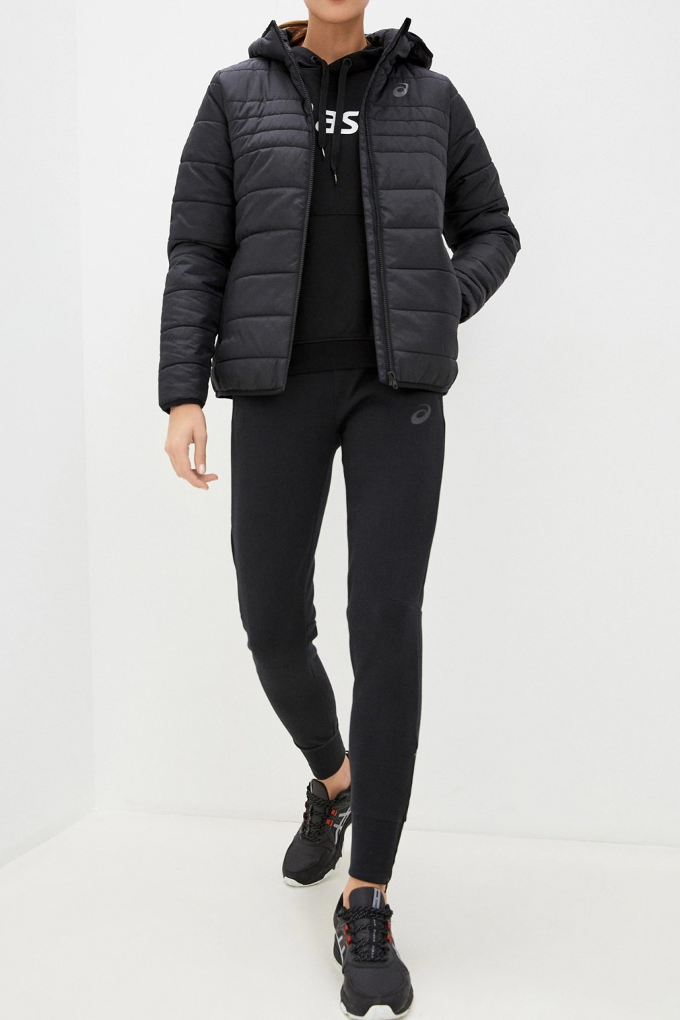 Куртка жіноча Asics Padded Jacket W чорна 2032C155-001  — фото 4