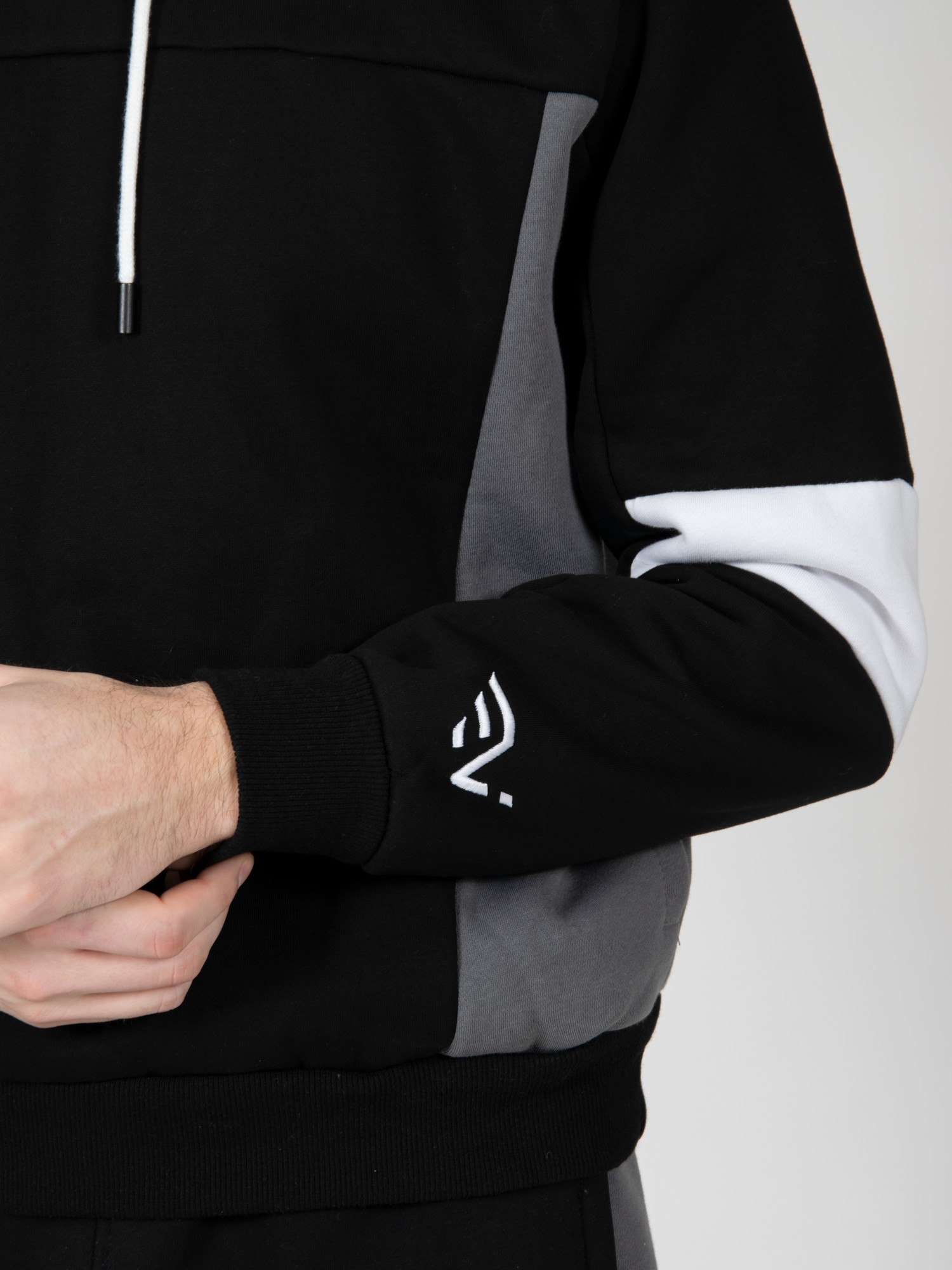 Толстовка чоловіча Evoids Roncao чорна 552267-010  изображение 3