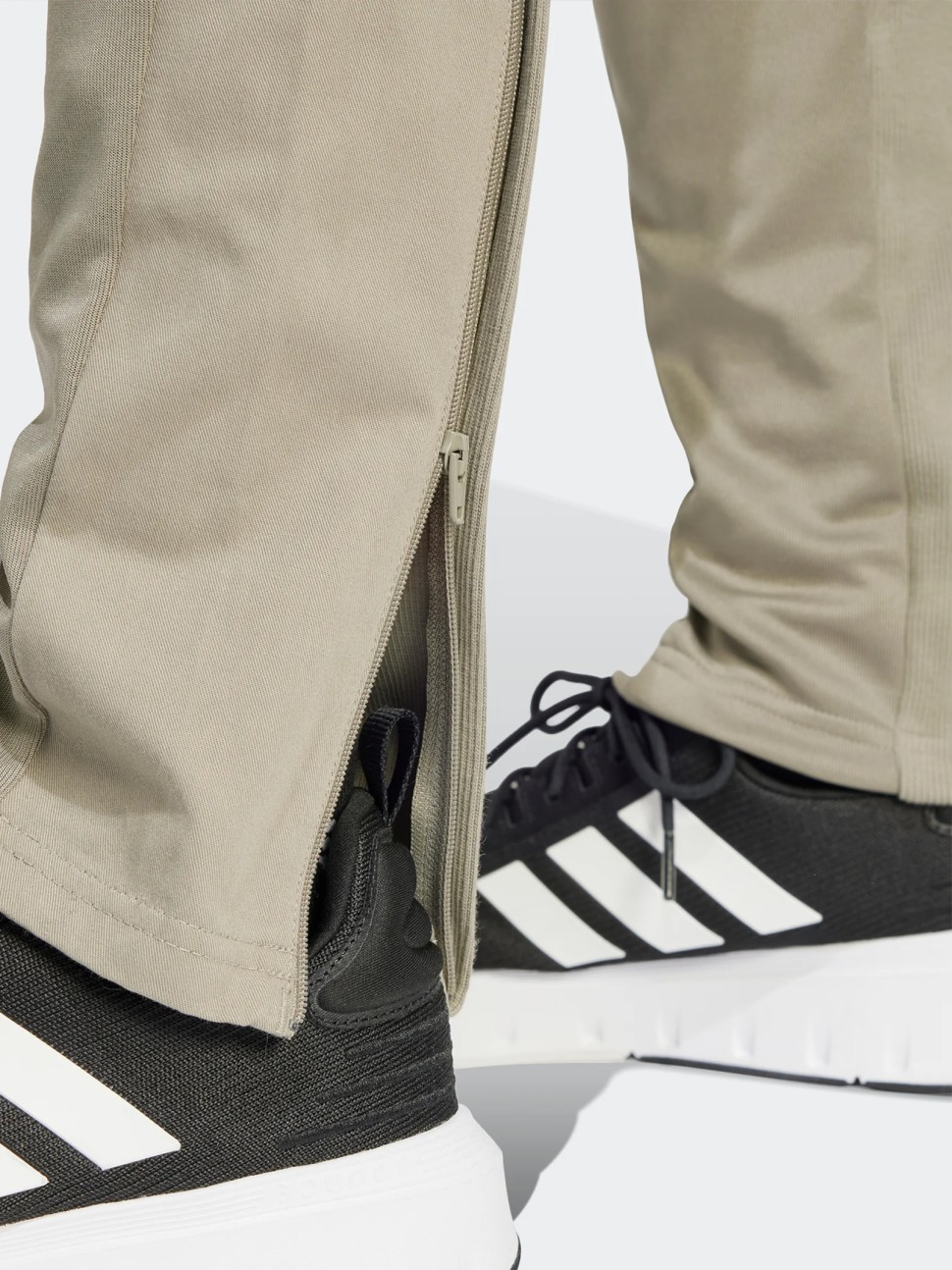 Штани чоловічі Adidas M TIRO PT Q1 сірі IS1504 — фото 6