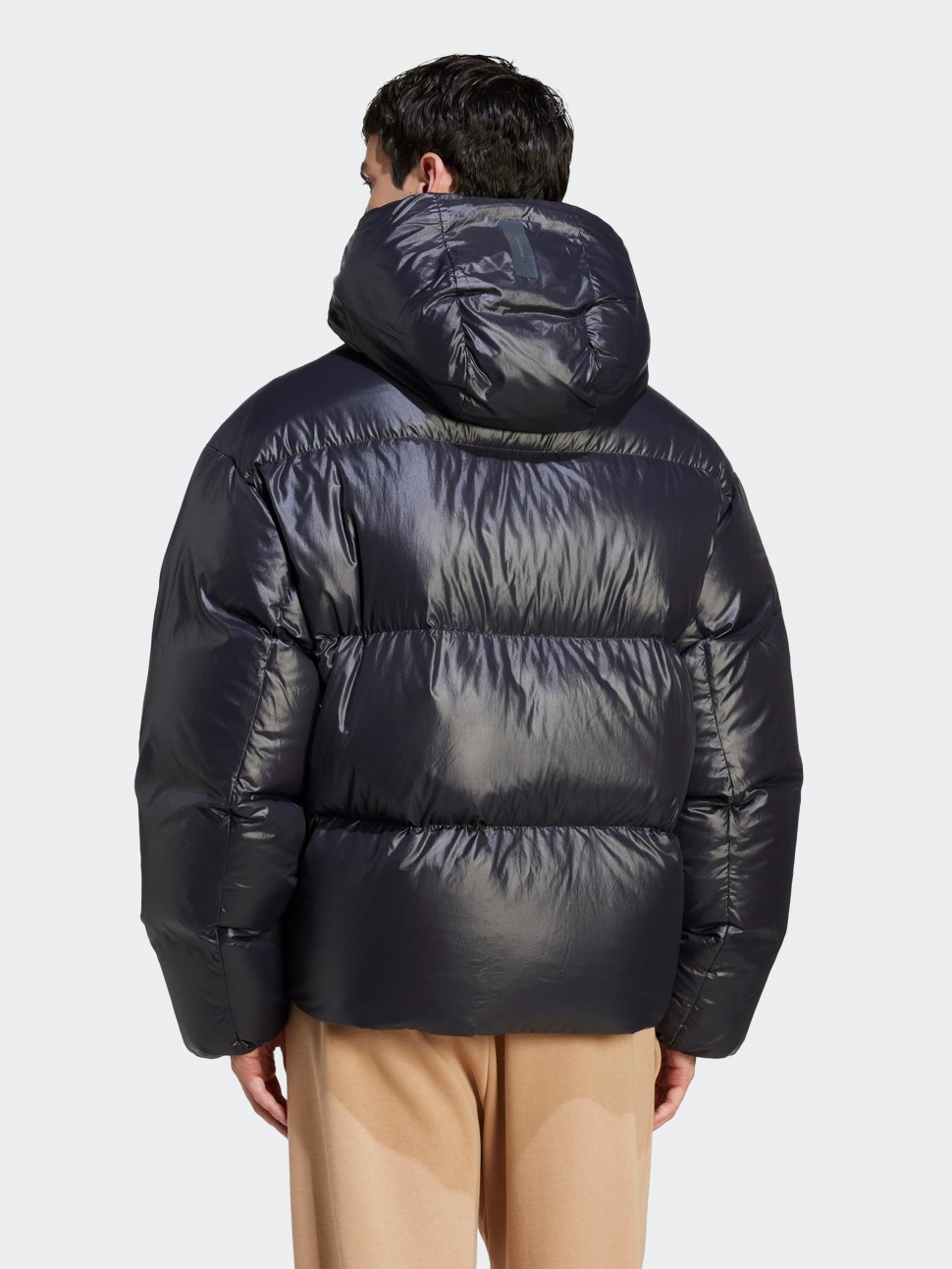 Куртка мужская Adidas M Z.N.E. PUFFER черная JL6905 — фото 3 — Sport City Куртка мужская Adidas M Z.N.E. PUFFER черная JL6905 — фото 3