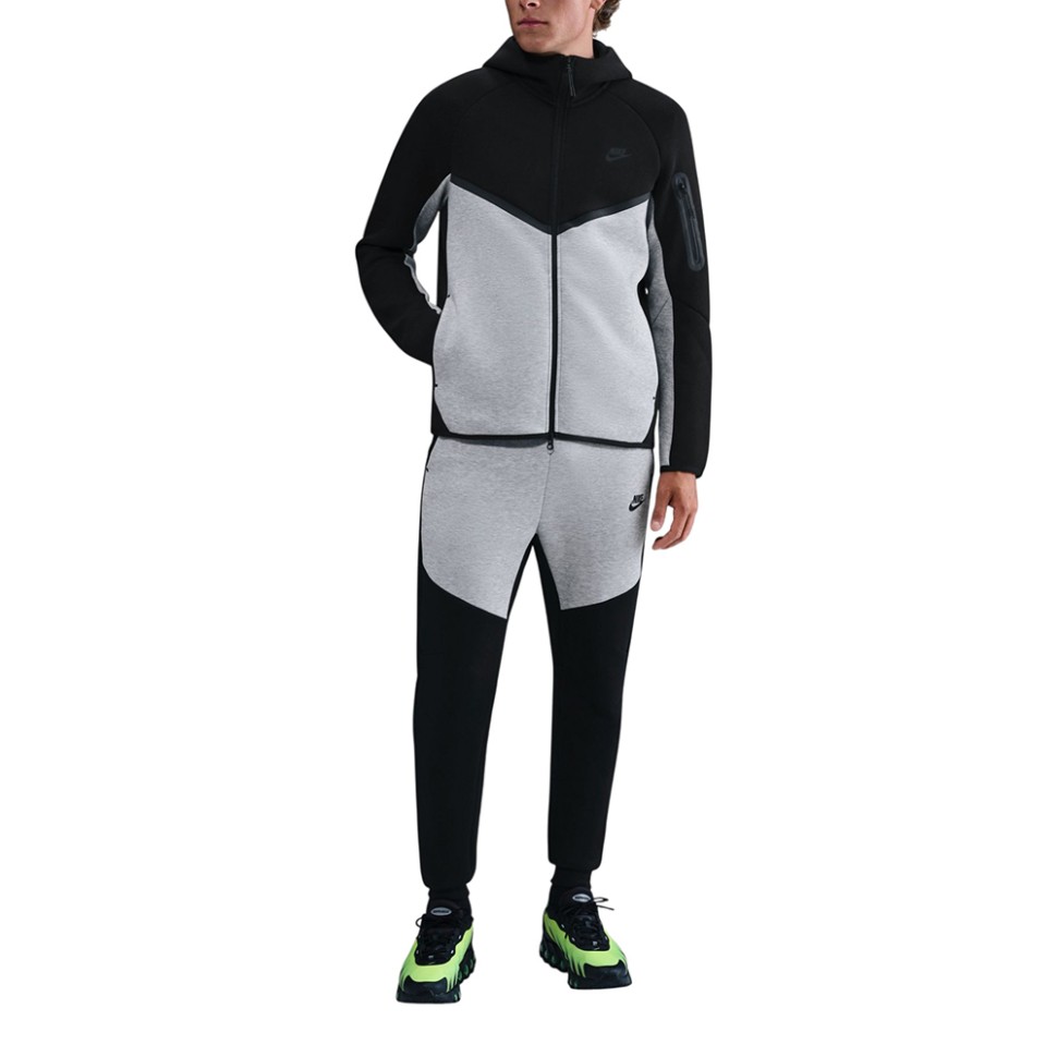 Толстовка чоловіча Nike M NK TCH FLC FZ WR HOODIE чорна HV0949-011