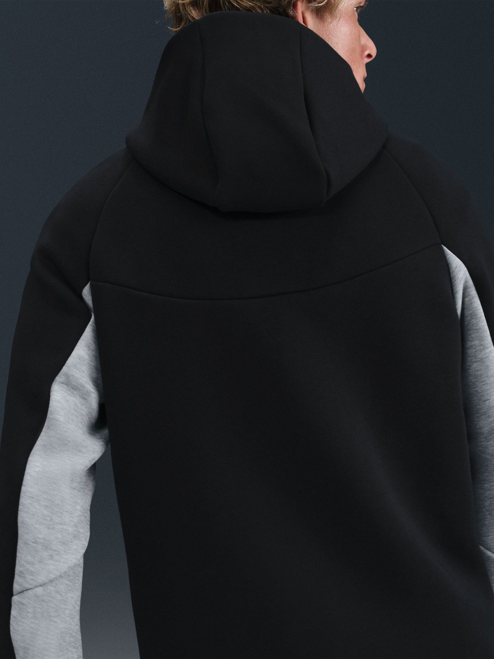 Толстовка чоловіча Nike M NK TCH FLC FZ WR HOODIE чорна HV0949-011 — фото 3