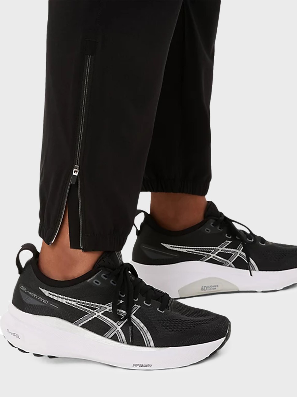 Штани жіночі Asics ASICS CORE WOVEN PANT чорні 2012D176-001 — фото 8