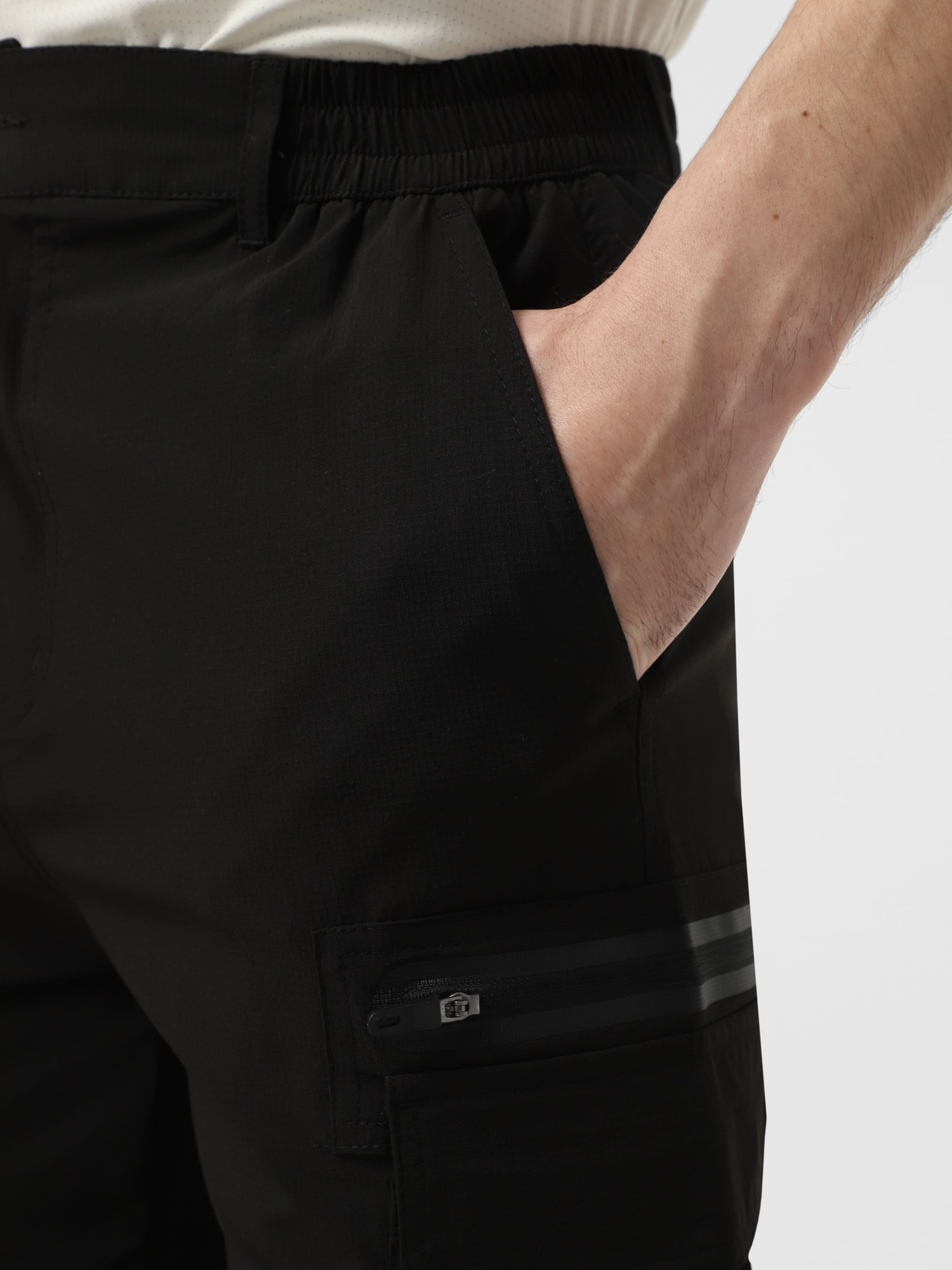 Штани чоловічі Larum Liam чорні 812501-010 изображение 5