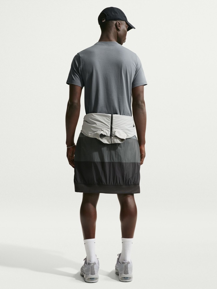 Футболка чоловіча Nike U NSW TEE STD AIR PATCH сіра IO9514-084 изображение 6