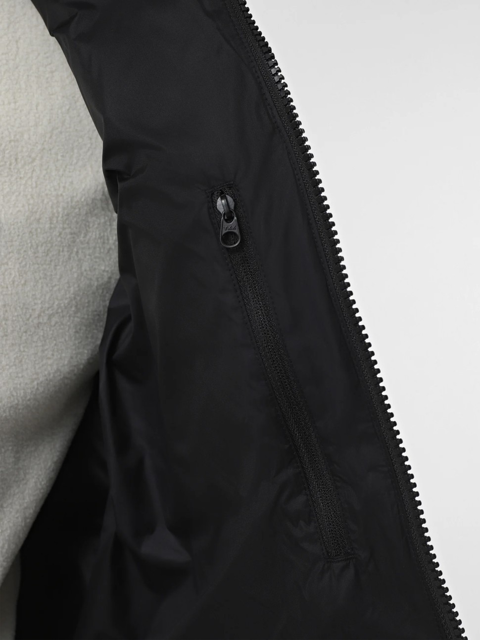 Пуховик чоловічий The North Face Diablo Down чорний NF0A8992PH51 — фото 6