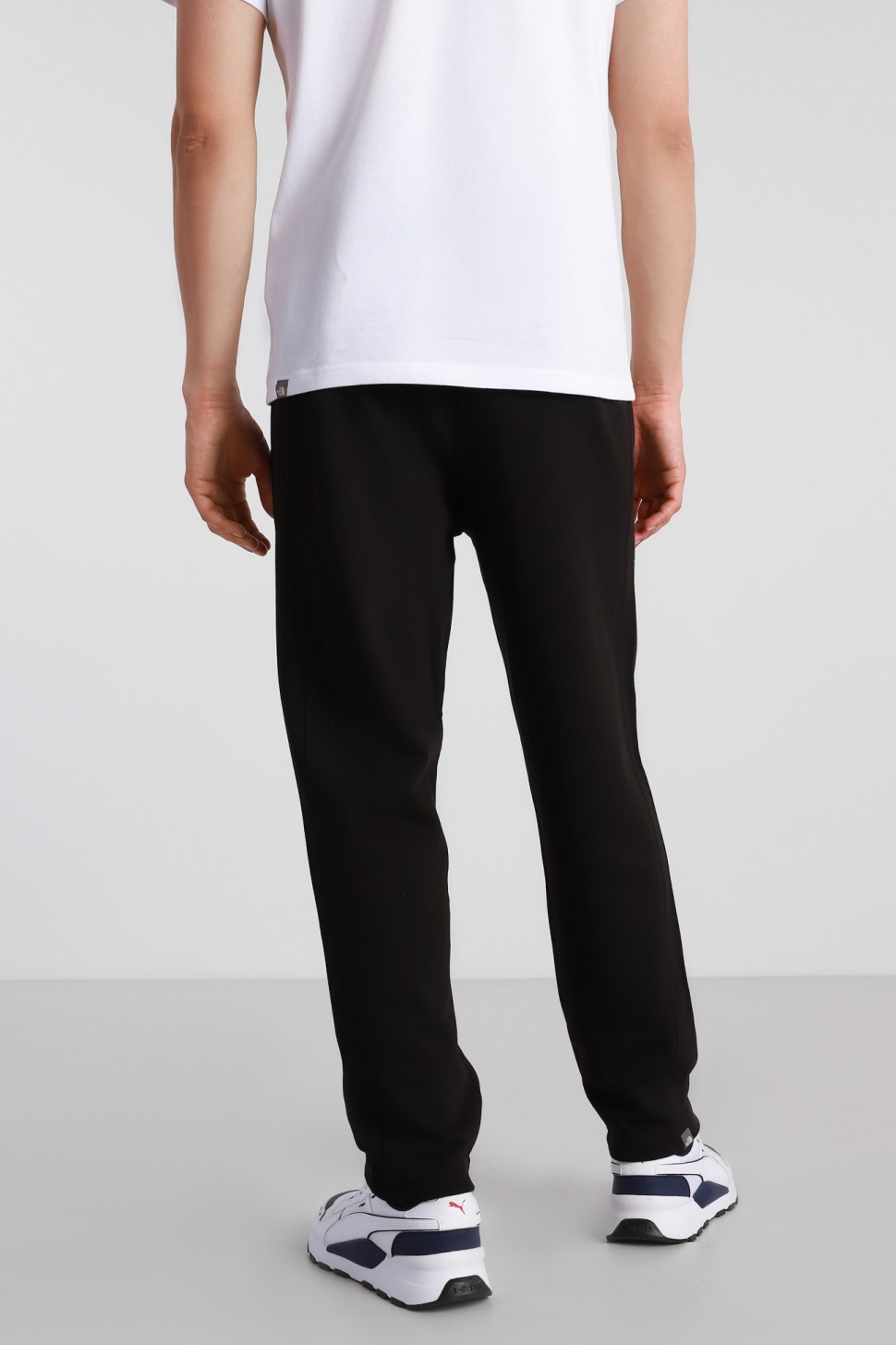 Штани чоловічі The North Face  M STANDARD PANT чорні NF0A4M7LJK31  — фото 5