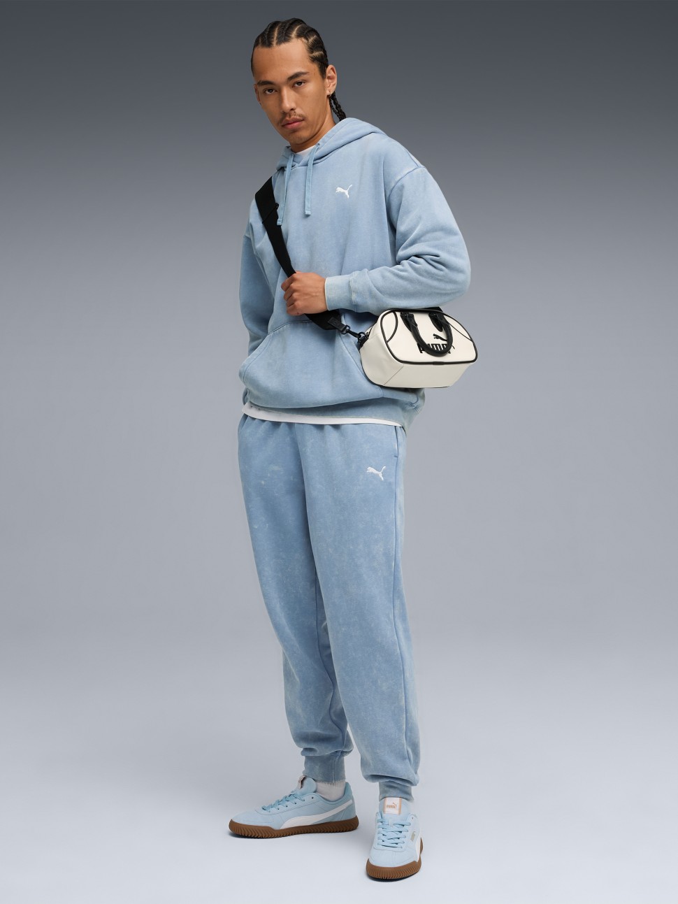 Штани чоловічі Puma ESS ELEVATED Wash Sweatpants блакитні 68843634 — фото 4