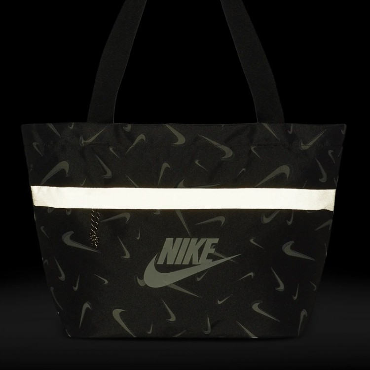 Сумка Nike Y Nk Tanjun Tote - Aop черная CU8334-010 изображение 4