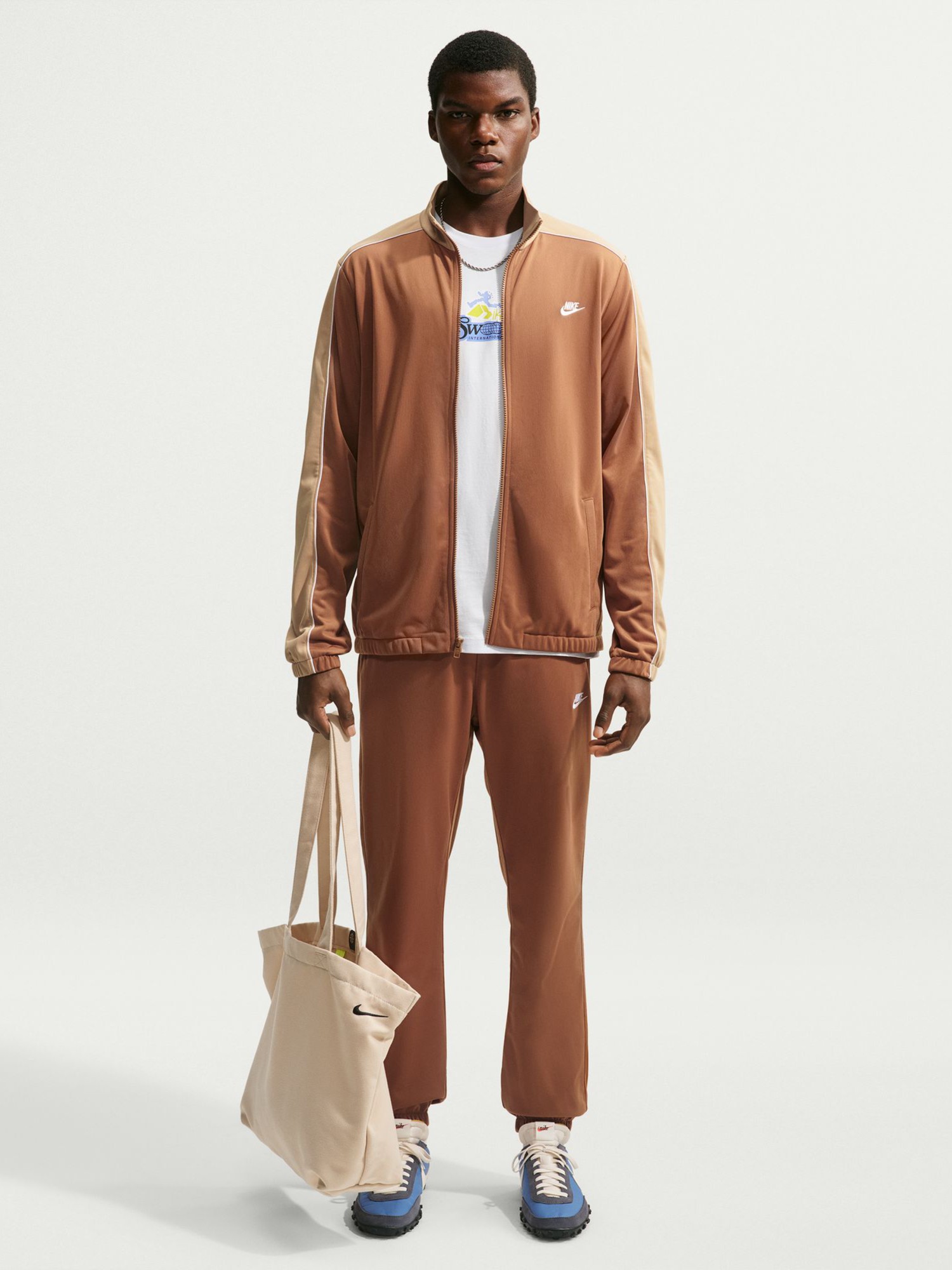 Костюм чоловічий Nike M NK CLUB PK TRK SUIT пісочний HV1444-270 изображение 2