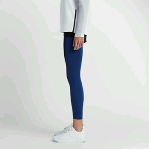Леггинсы женские Nike TIGHT синие 726021-423 — фото 2