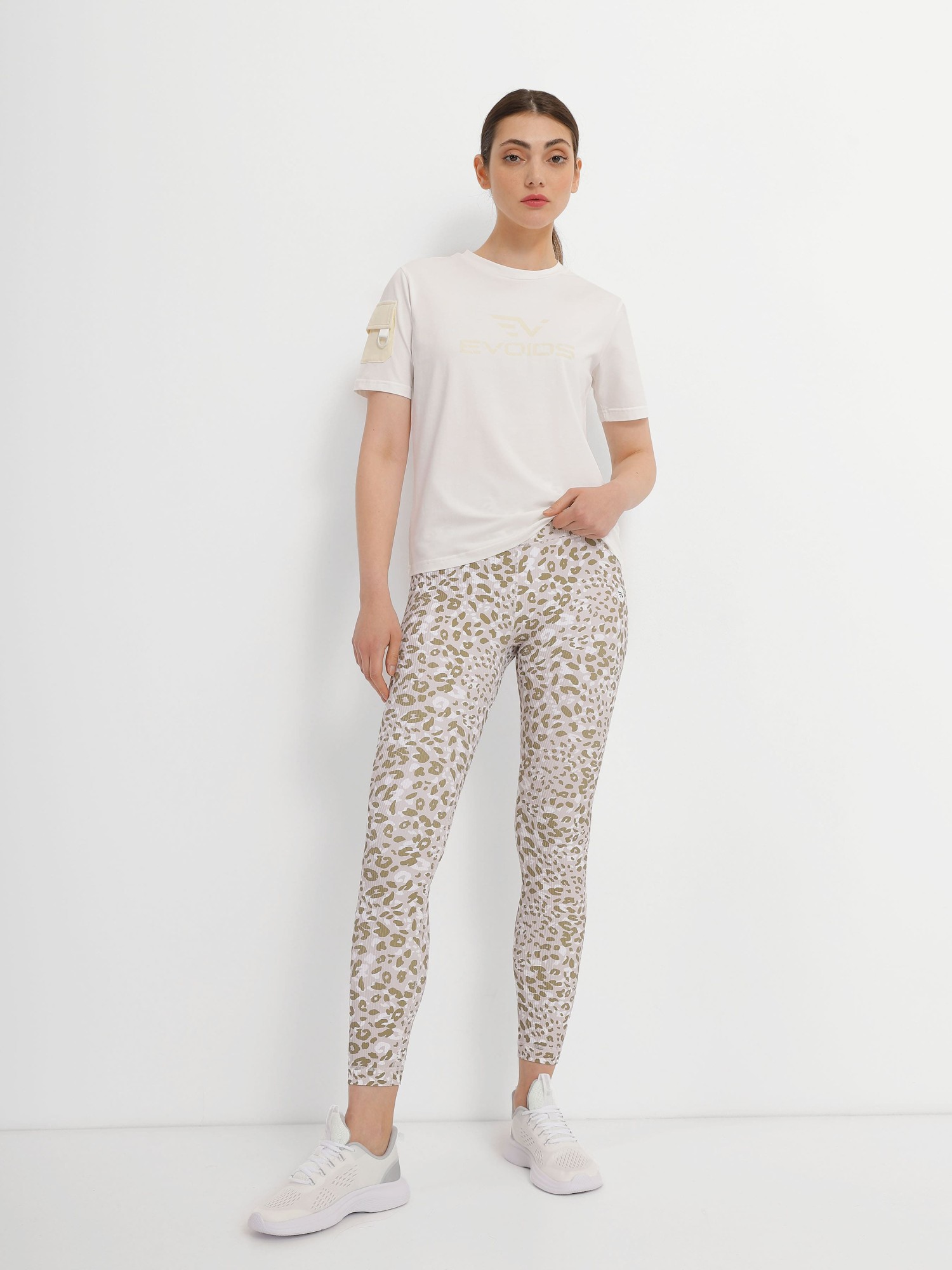 Футболка жіноча Evoids Glen біла 552331-100 изображение 3