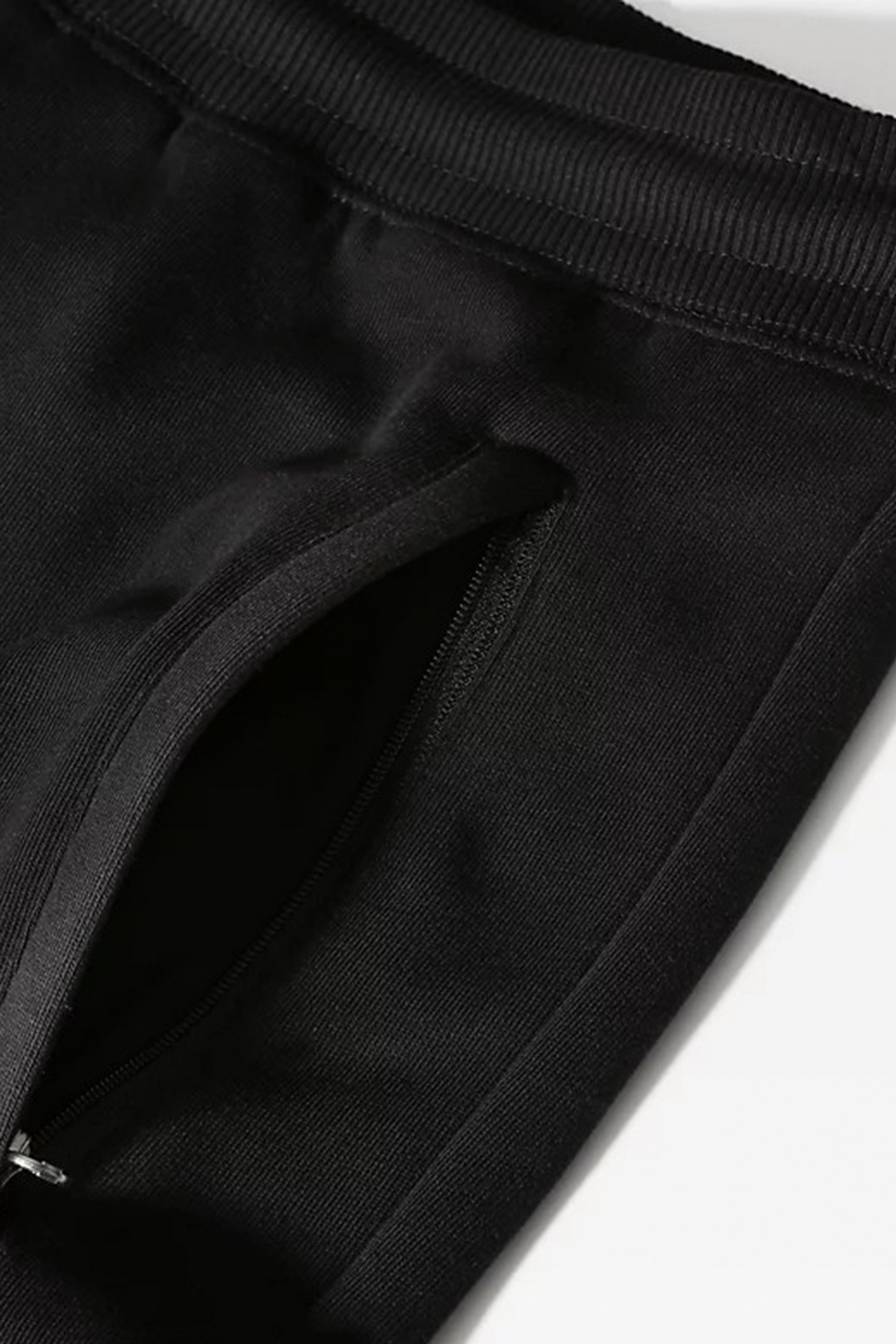 Брюки мужские The North Face Чорные NF0A4SVQJK31 изображение 6