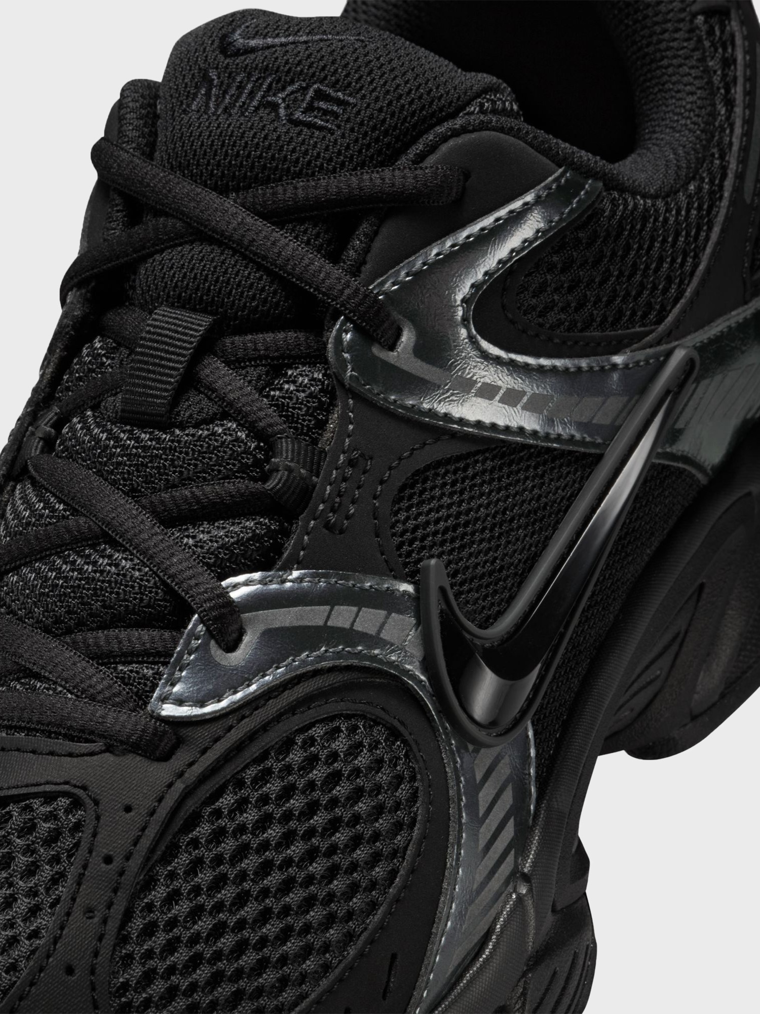 Кросівки чоловічі Nike V5 RNR чорні HJ5228-001 изображение 5